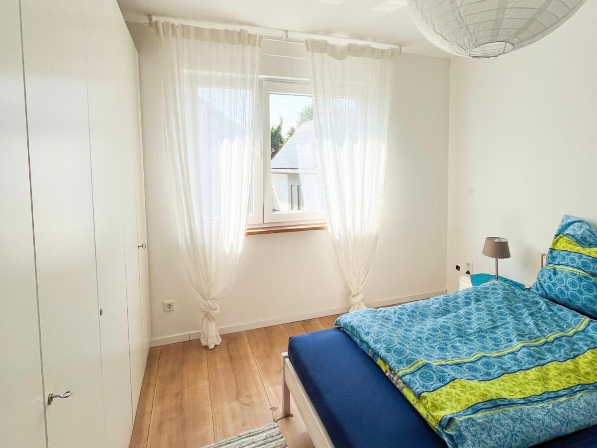 Helle Und Gemuetliche Ferienwohnung In Lorsch Luaran gambar